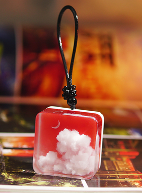 青木制原创超逼真云朵月亮生日礼物吊坠钥匙扣小众设计感情侣白云