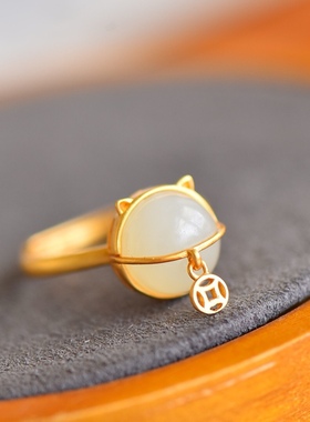 天然和田玉白玉招财猫戒指防过敏