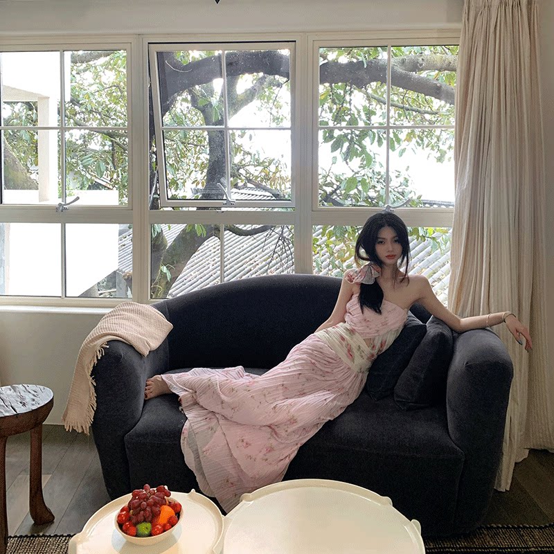 Lienni2025新款收腰显瘦甜美气质镂空百褶碎花长款抹胸连衣裙女