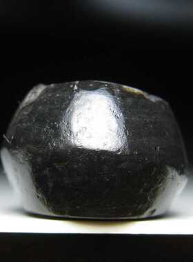 打光不透古董珠饰糖化黑玛瑙