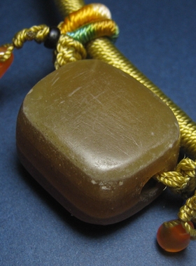 老唐色缠丝地方玉板项链古朴雅致