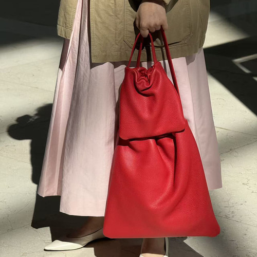 QEEJI大号褶皱tote2025文艺可爱高彩度头层牛皮柔软单肩女书包 - 图0