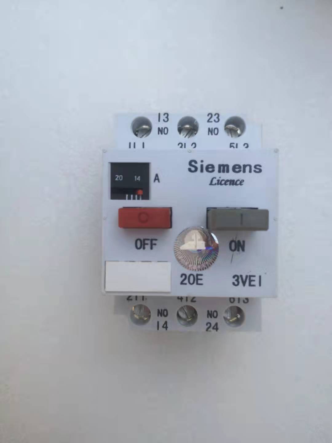 低压断路器3VE1 025-2NU00 10-16A 14-20A北京机床电器厂保护开关 - 图0