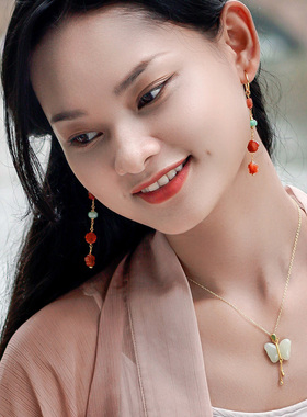 天然和田玉蝴蝶古法银中国风项链