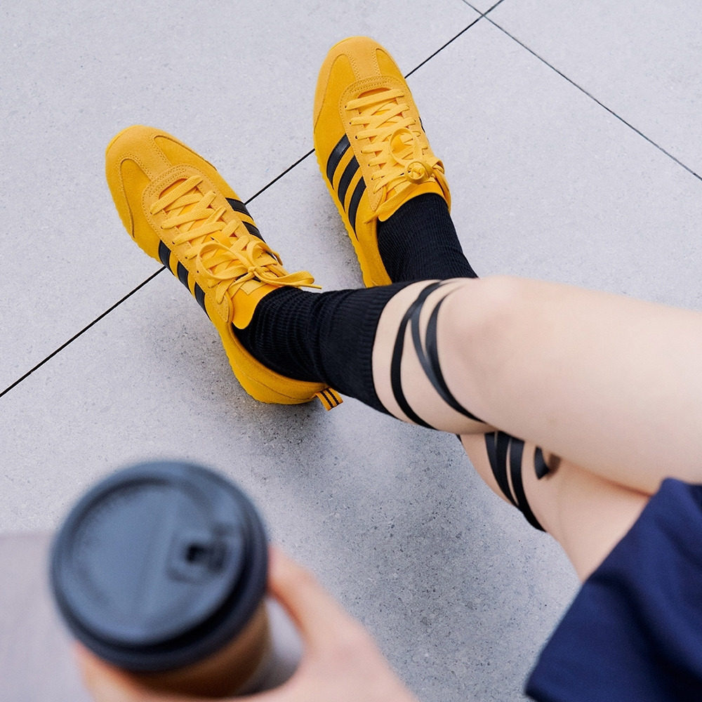 「冰淇淋T头鞋」VS JOG 2.0复古薄底运动鞋adidas阿迪达斯轻运动