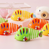 Baby baby male and female child upper chain will move the clockwork Chicken Rocking Fish Frog will run Little Animal Puzzle Toy