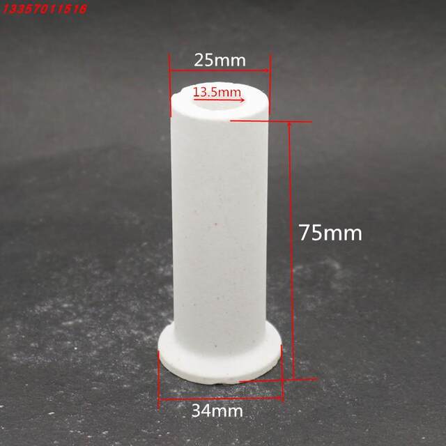 High temperature resistant ceramic bushing insulated porcelain head