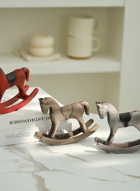 摇摇马木头摆件批发客厅桌面装饰北欧复古家居吧台小马木制工艺品