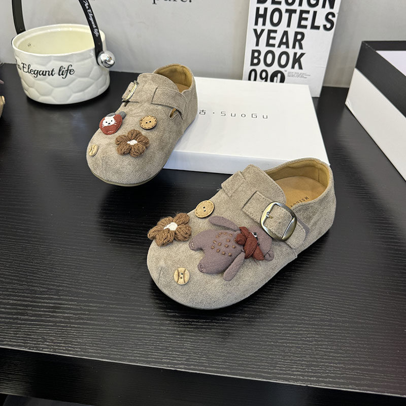 可爱风花朵刺绣勃肯鞋女圆头魔术贴休闲平底百搭舒适单鞋女1457,淘宝优惠券,粉丝福利购,淘宝优惠卷