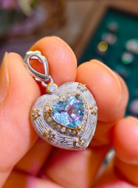 其他女士彩宝水晶中古风小众吊坠