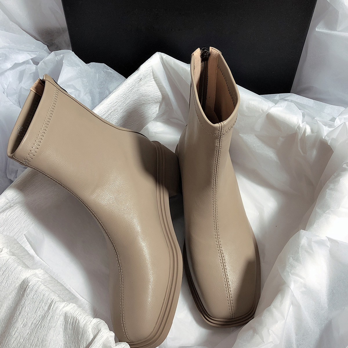 2025秋冬新款真皮平底方头粗跟弹力靴简约百搭时尚休闲瘦瘦短靴女 - 图2