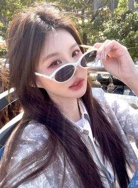 jennie同款墨镜女韩系白色椭圆TR90小框防紫外线近视偏光太阳眼镜