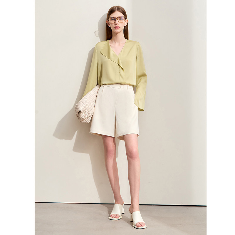 Amii2025夏新款不对称领V领荷叶边19姆米真丝上衣女桑蚕丝衬衫