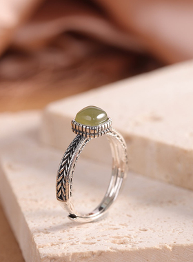 925纯银和田青玉国风款戒指