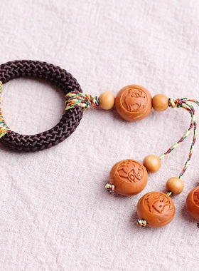 桃木十二生肖鼠本命年三合六合钥匙扣圈女男款桃核雕挂件手工编织