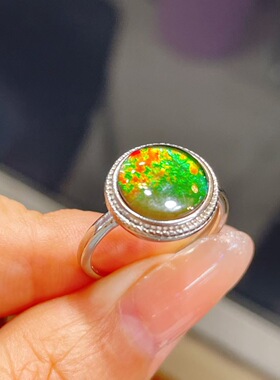 天然加拿大斑彩石戒指