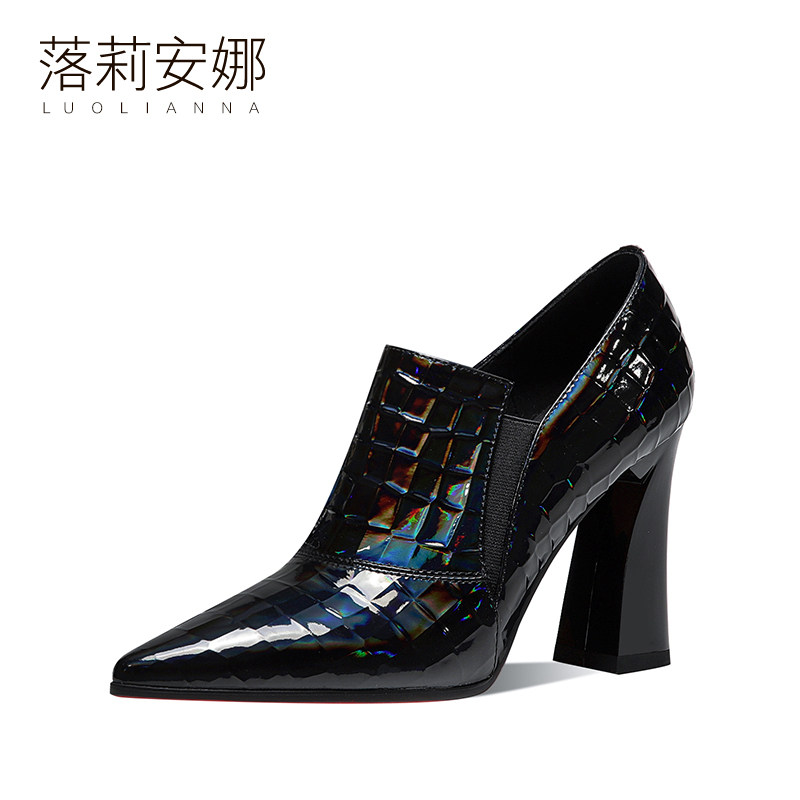 2024年春季新款一脚蹬深口单鞋女百搭黑色漆皮法式尖头粗跟高跟鞋,淘宝优惠券,粉丝福利购,淘宝优惠卷