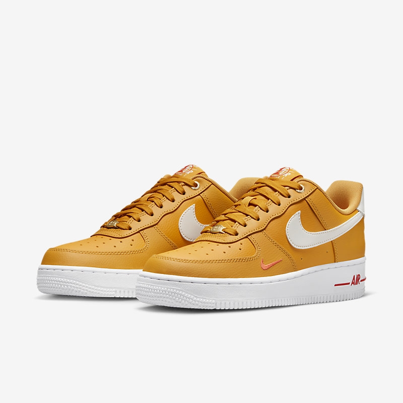 Nike/耐克 Air Force 1 AF1空军女子低帮运动休闲板鞋 DQ7582-700-图3