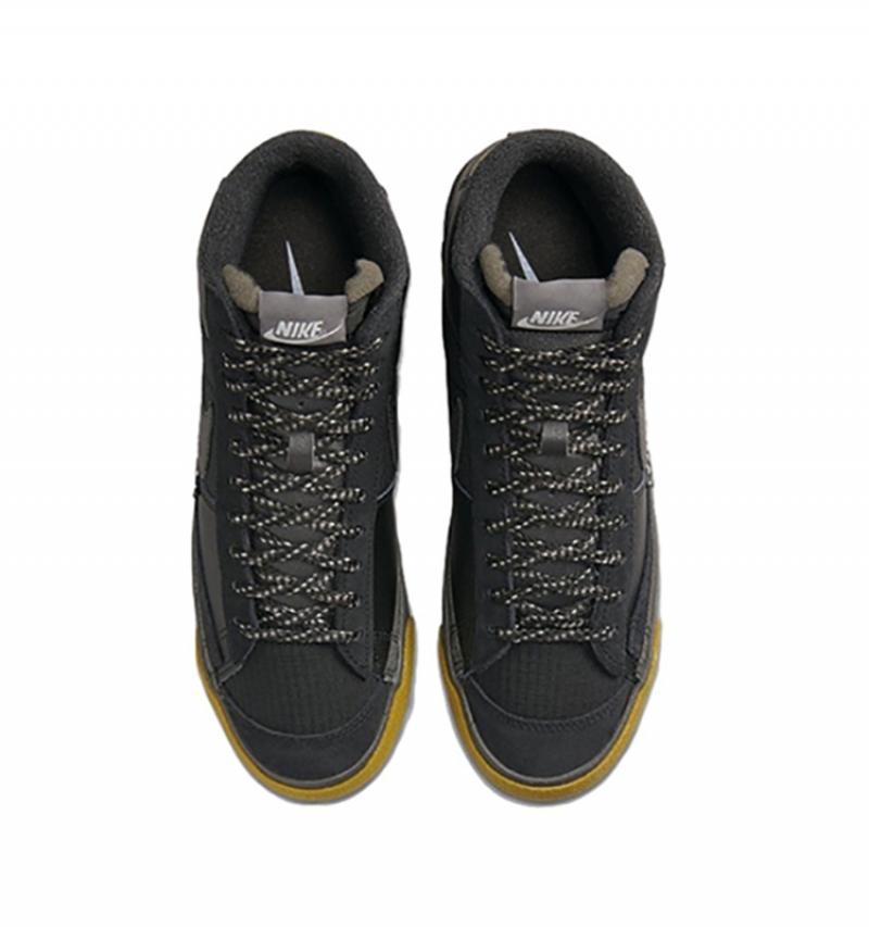 NIKE/耐克 BLAZER MID PRO CLUB 男子开拓者高帮板鞋FB8891-001 - 图1