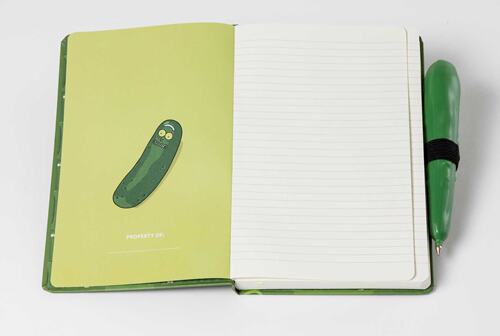 现货 英文原版 瑞克和莫蒂 腌黄瓜笔和笔记本套装Insight Edition文具 Rick and Morty: Pickle Rick Hardcover Ruled Journal Wit - 图2