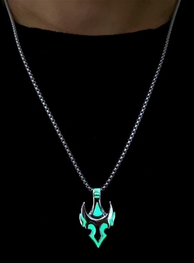 新款儿童发光项链男童潮嘻哈夜光吊坠小男孩船锚挂件街舞配饰