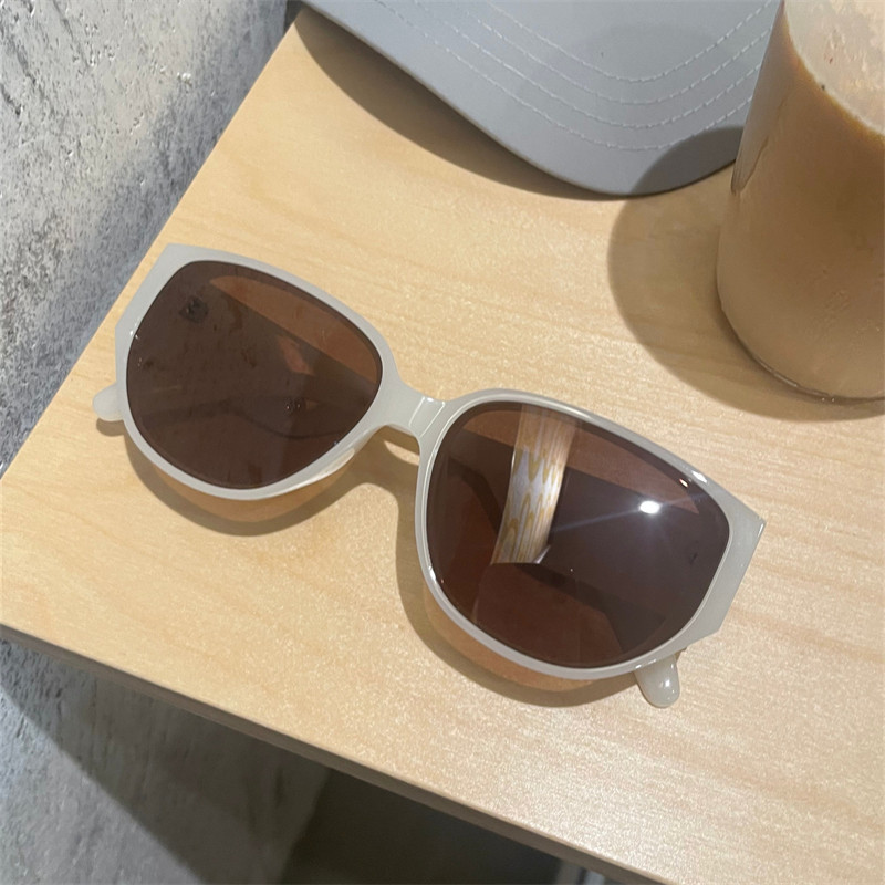 MELIYA复古猫眼墨镜女高级感眼镜潮防紫外线偏光太阳眼镜白框茶色,淘宝优惠券,粉丝福利购,淘宝优惠卷