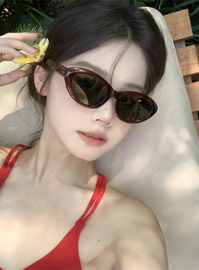 猫眼框红色墨镜女防紫外线偏光