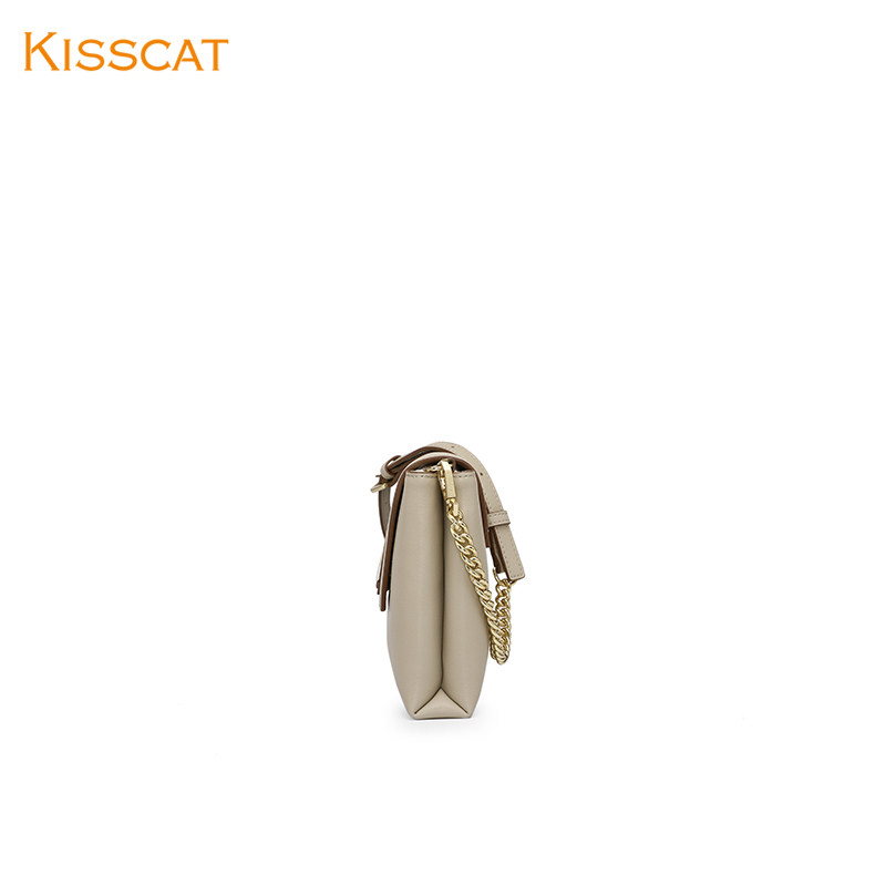 接吻猫2020夏季新款贝壳装饰斜挎包 kisscat女士包袋
