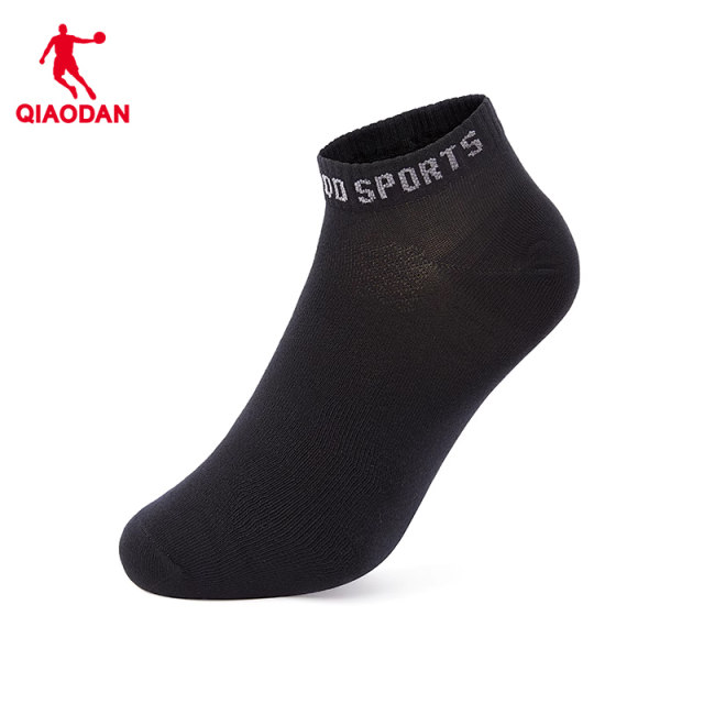 Jordan Socks ຖົງຕີນສັ້ນຜູ້ຊາຍ breathable ເຫື່ອ-ດູດຊຶມ Socks ທຸກລະດູການ ຖົງຕີນນ້ໍາຫນັກເບົາຜູ້ຊາຍ ຖົງຕີນເຮືອ ກໍານົດສາມຄູ່