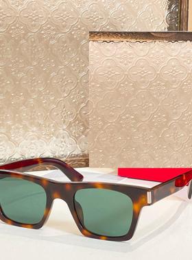 男女款遮阳防紫外线墨镜方形时尚