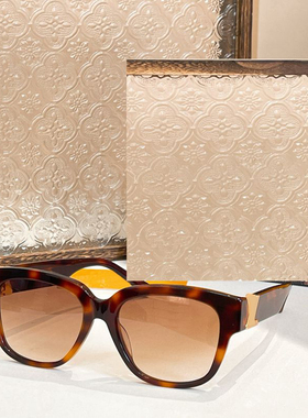 方形时尚男女款素颜显瘦遮阳墨镜