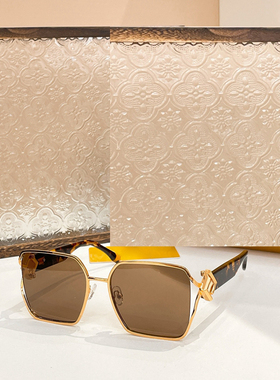 方形大框遮阳墨镜显脸小男女时尚