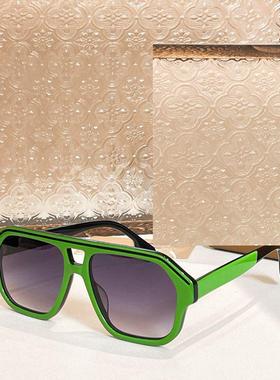方形男女款时尚遮阳防紫外线墨镜