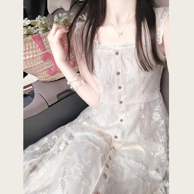 ເສື້ອຢືດ lace vintage ຝຣັ່ງ