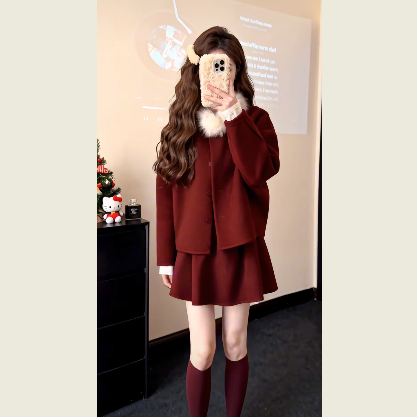 新年穿搭红色小香风两件套女秋冬季红色短款外套半身裙毛呢套装,淘宝优惠券,粉丝福利购,淘宝优惠卷