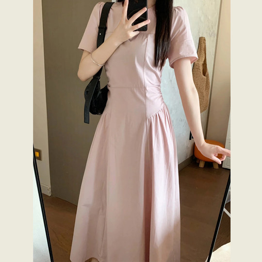 温柔风甜美粉色褶皱短袖连衣裙女夏季海边度假风收腰a字显瘦长裙
