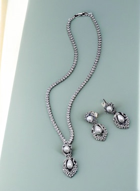 轻奢晚宴高级感结婚祖母绿锁骨链