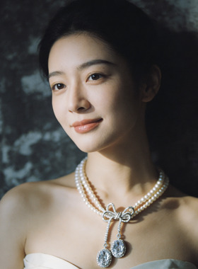 法式复古高级感珍珠蝴蝶结项链女轻奢小众新娘双层晚宴礼服锁骨链