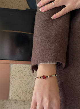 轻奢天然石红玛瑙串珠手链