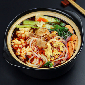 云南过桥米线粉酸辣粉