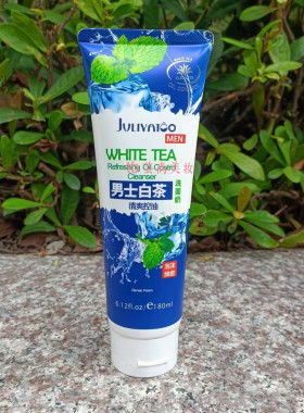 茱莉雅图西柚柠檬洗面奶温和清洁