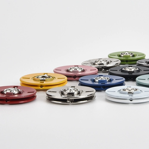 Темная пряжка женское кашемировое покрытие Большие невидимые пуговицы, ягодицы, все матовые волосы, одежда металлическая пряжка матери мать пряжка