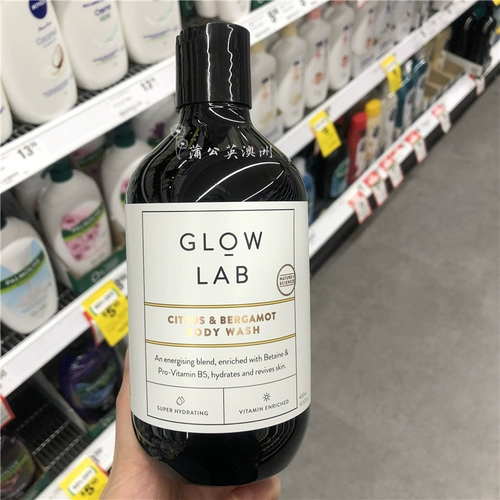 Гель для душа с розой в составе из сандалового дерева, 900 мл