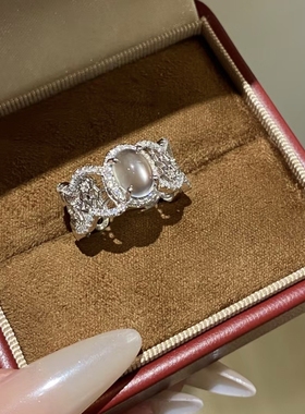 雪松薄雾！千金风天然水沫玉戒指