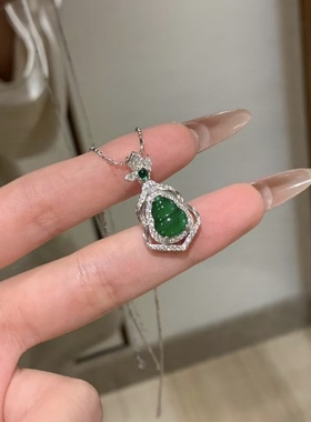 福运满满！天然阳绿翡翠葫芦项链