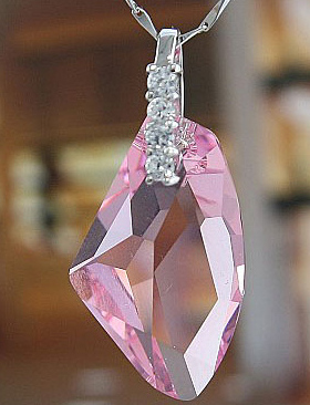 奥地利水晶纯银扣镶钻香槟色吊坠