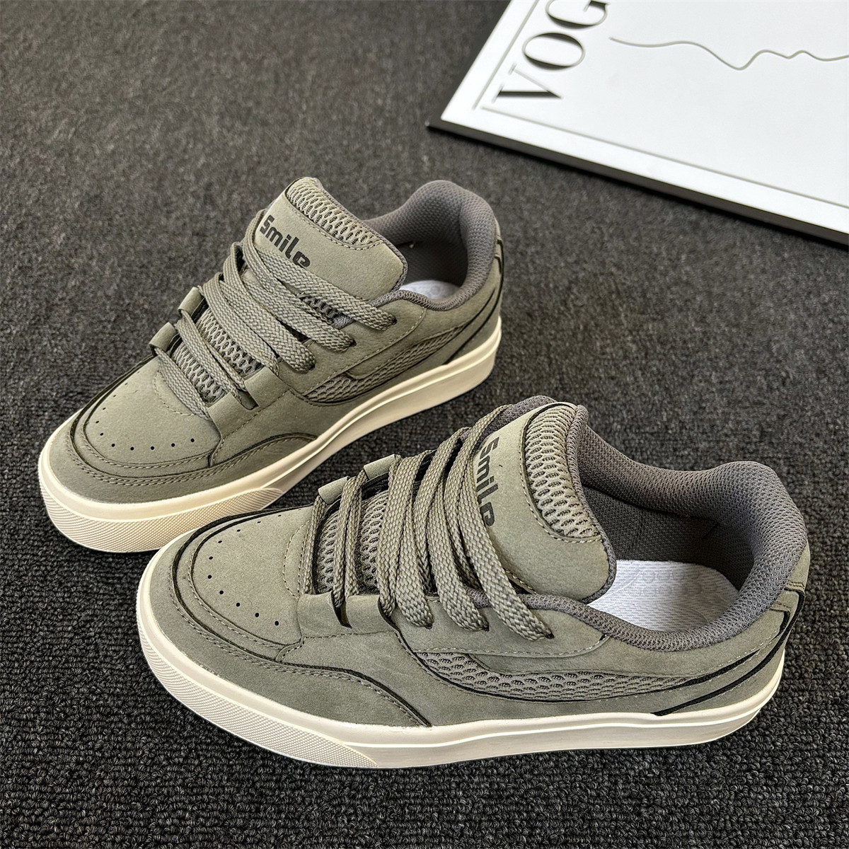 原创美式复古小众米绿色面包鞋男鞋2025冬季新款潮流厚底休闲板鞋,淘宝优惠券,粉丝福利购,淘宝优惠卷