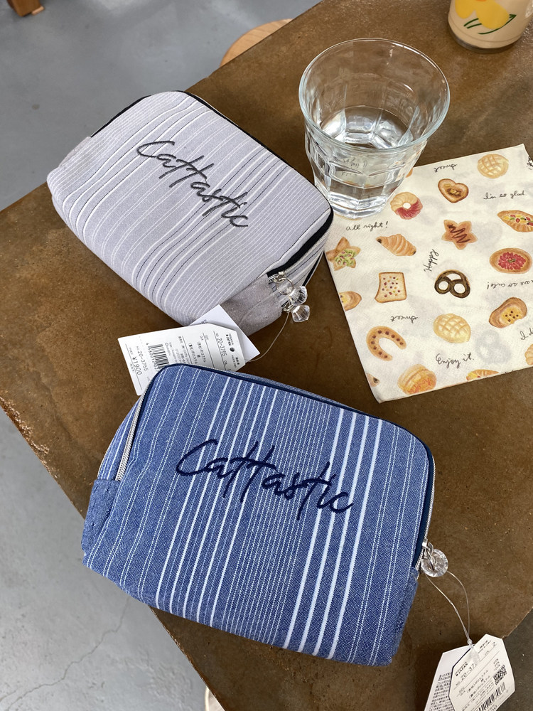 精致的美 刺绣猫咪出口日本正品零钱包双向拉链小化妆包布艺收纳,淘宝优惠券,粉丝福利购,淘宝优惠卷