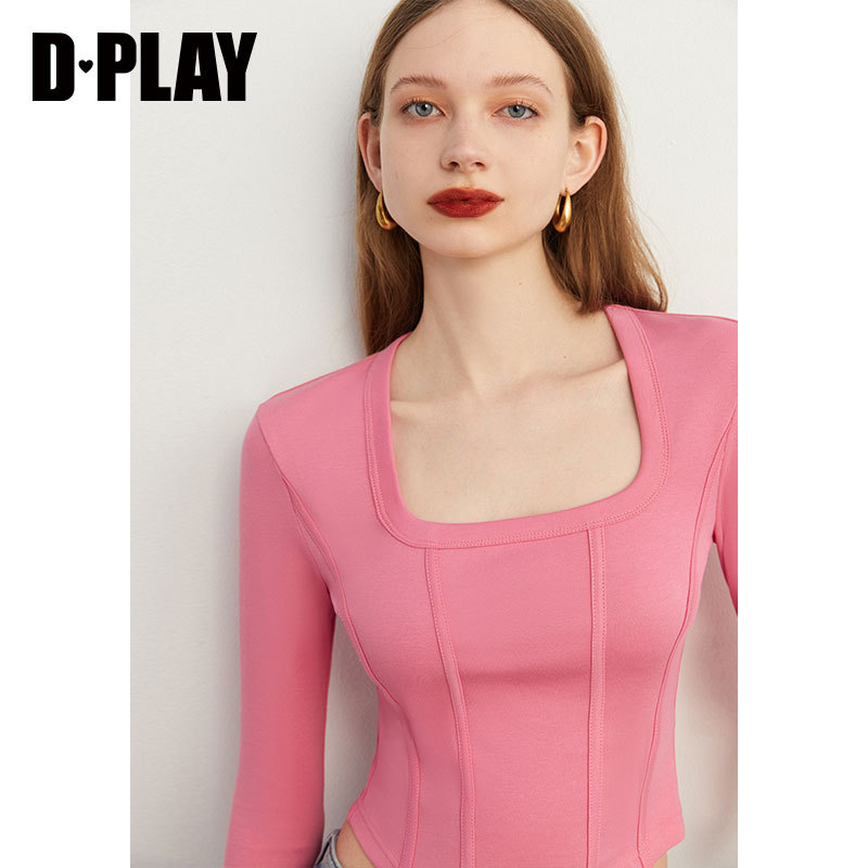 DPLAY2023秋多巴胺鱼骨美背方领泡泡糖粉