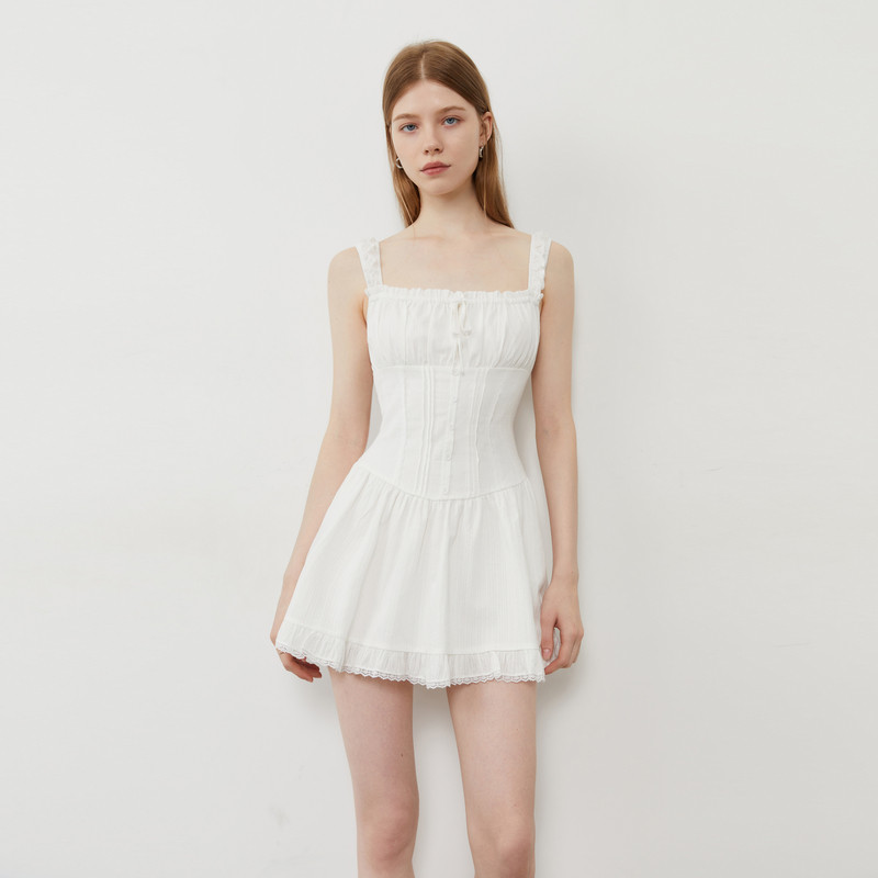 DPLAY2025年夏季新款白色吊带连衣裙女蕾丝拼接蝴蝶结时尚短裙,淘宝优惠券,粉丝福利购,淘宝优惠卷